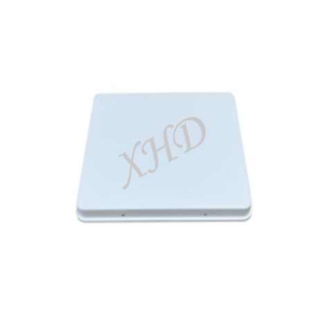 ˫��������ƽ������ Ƶ�ʣ�2400-2500MHz ���棺14dBi 